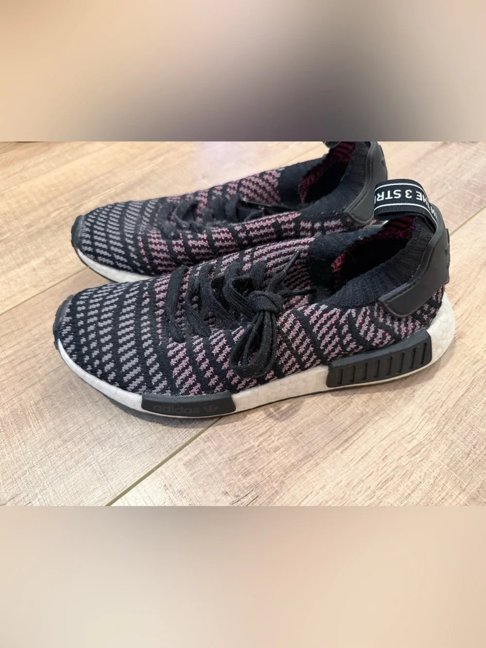 Adidas Men's NMD R1 STLT Black Grey Solar Pink Primeknit Lace-Up Running Sneaker